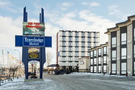 Travelodge by Wyndham Lloydminster