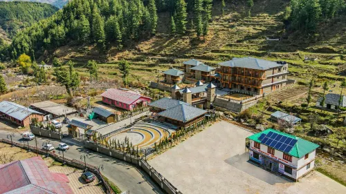 Club Mahindra Janjehli Hotels in Mandi
