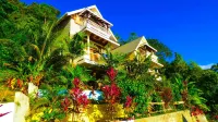 Mouggae Blues Villas Hotels in Beau Vallon