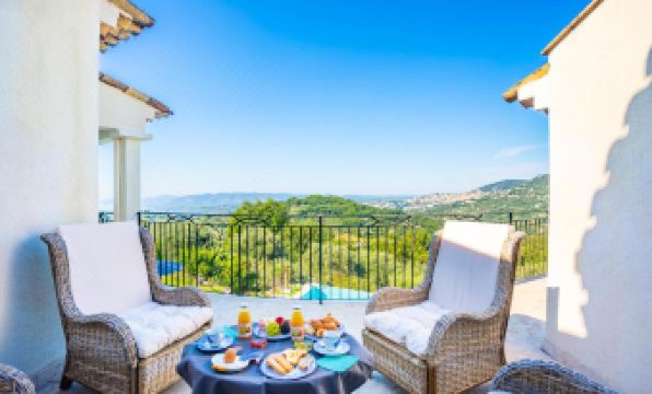 Le Clos des Senteurs de Chateauneuf de Grasse