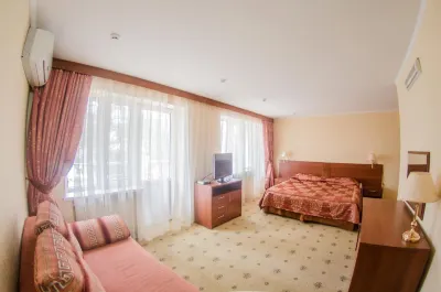 Berezka Hotel Pamyatnik Leninu 주변 호텔