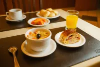 Litorânea Praia Hotel - breakfast