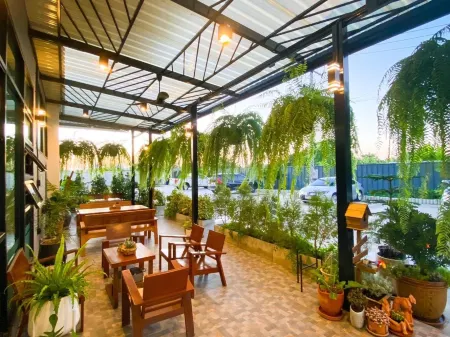 Baan Sookjai Sam Bai Thao