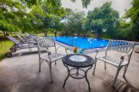 Kassapa Lions Rock - Swimmingpools