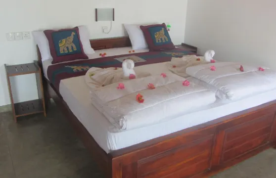 船衹海灘度假村