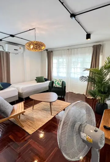 ห้องสวีท พร้อมระเบียง