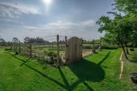 Saratoga Farmstead B&B - Parking