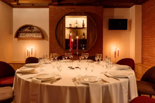 РУДОВ Отели рядом с Аэропорт Кольцово