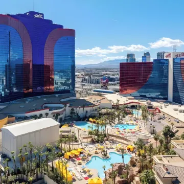 Masquerade Tower at Rio Hotel & Casino Отели рядом с достопримечательностью «Лас Вегас Стрип»