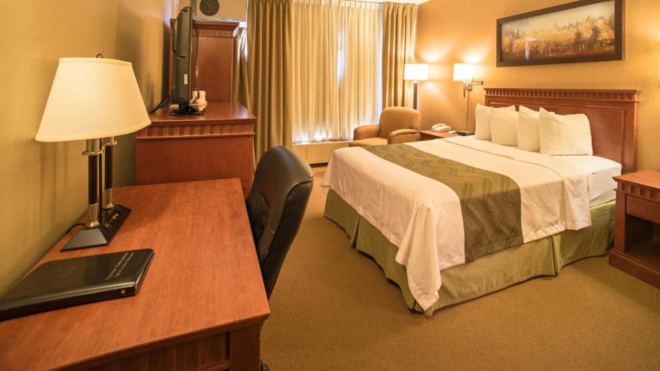 Quality Inn & Suites PE Trudeau Airport