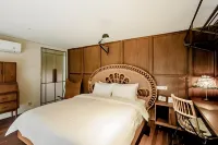 ذا هاوس تور هوتل داون تاون فنادق في Bandung Wetan