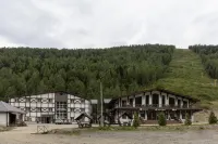 Azhur Priiskovoe  호텔