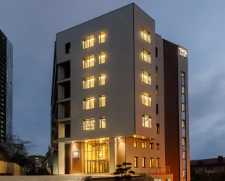 TFL Hotel Vladivostok (ТФЛ отель Владивосток)