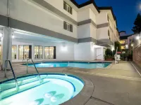 Governors Inn Hotel Sacramento Hotels near American River Bicycle Trail