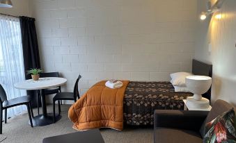 Anderson Park Motel