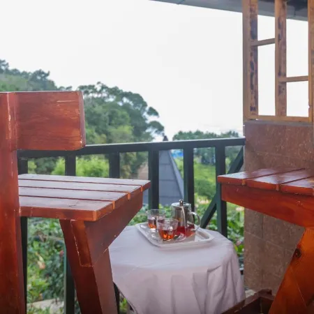 De Rock Jungle Living Resort