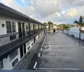 American Inn & Suites LAX Airport - Motels