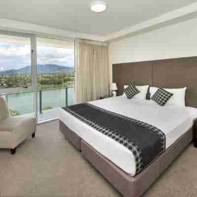 Empire Apartment Hotel Rockhampton Rooms
