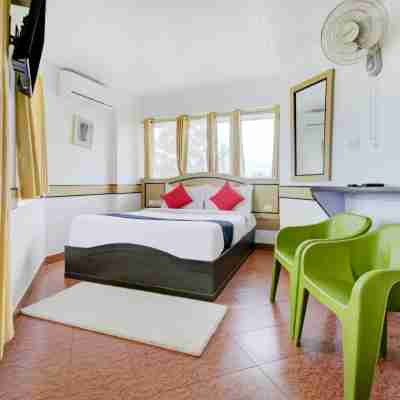 Hotel O Floatel International Beach Resort Rooms