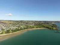 Sunlit Bay Villas - 2-Star