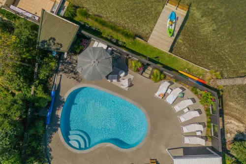 Oceans 88 Whitianga Coastal Suites - Homestays