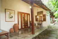 D'Omah Yogya Hotel
