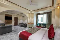 Lavanya Hotel- Near Alipur, Delhi - 汽車旅館