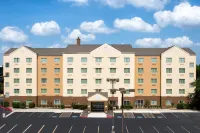Fairfield Inn & Suites San Antonio Airport/North Star Mall Hotels in San Antonio