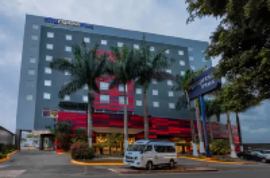 City Express Plus by Marriott Guadalajara Expo Hoteles en 