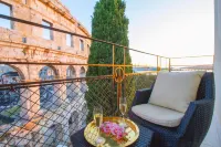 Arena & Seaview Luxurious Residence - View biển
