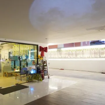 ATC Residence Отели рядом с достопримечательностью «Станция метро Wong Sawang»