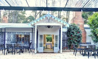 Memory Lane Accommodation