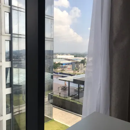 Meisterstadt Simple Life Apartment - 2Br Sea View