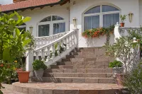 Sattelbogener Hof Hotels in Cham