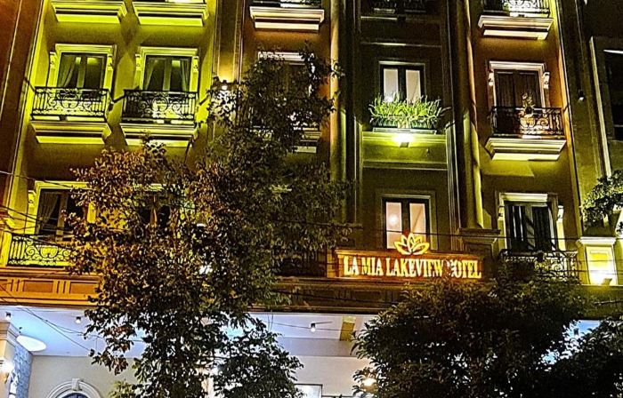 La Mia Lakeview Hotel