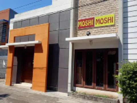 Moshi Moshi Hotels in Mayangan