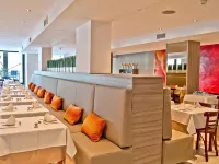 BQ Augusta Hotel Hotels near بارك ديل مار