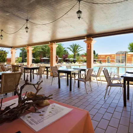 Colina Village