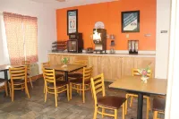 Howard Johnson by Wyndham Tifton GA I-75 Hotels in Tifton