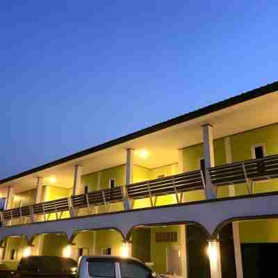 Saraburi Garden Resort Hotel Exterior
