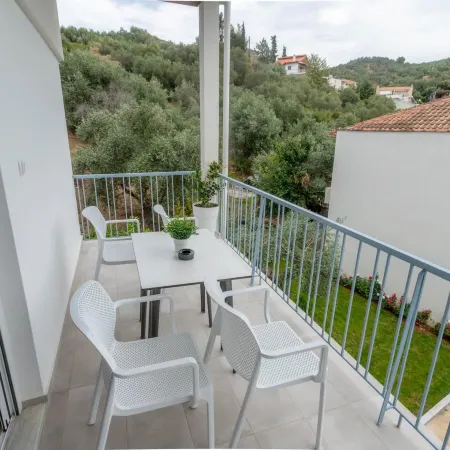 Pteleo Apartments