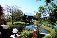 Lake Oshino Hotel in zona Oshino Hakkai (the Eight Seas of Oshino)