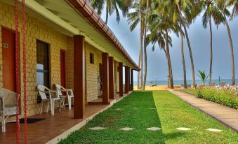 Amagi Beach – Secluded Slice of Paradise