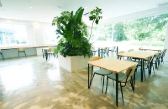 OiseSun Cafe & Hotel