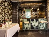 Monro Hotel Hotels in Artem