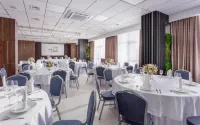 Gold Inn Garden Hotel - breakfast