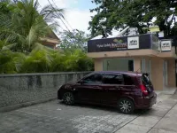 Nyiur Indah Beach Hotel - 駐車場