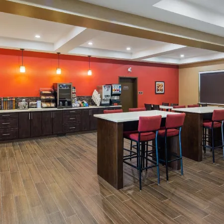 Best Western Plus Kindersley Hotel