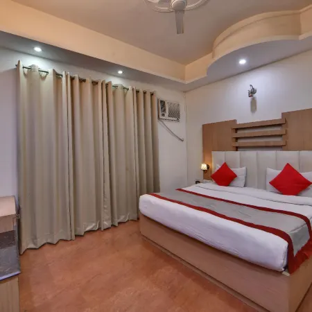 Sparsh Hotel and Resort Bareilly