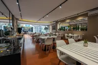 Pocitos Plaza Hotel - Breakfast